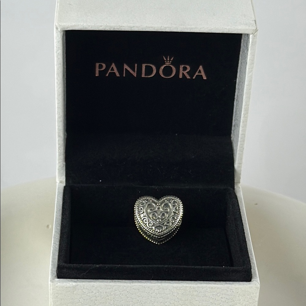 Pandora Silver Sparkling Charm